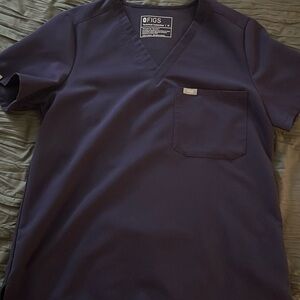 figs catarina scrub top